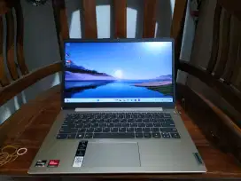 Laptop Lenovo ryzen 3 kepala 7