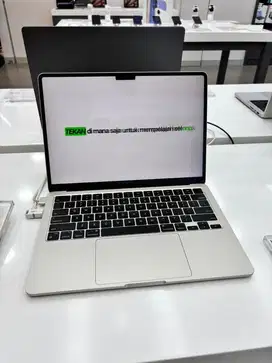 MACBOOK AIR M2 256 GB STARLIGHT PROMO BUNGA 0%