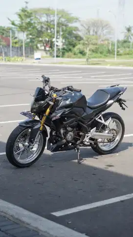 Honda CB150R 2022