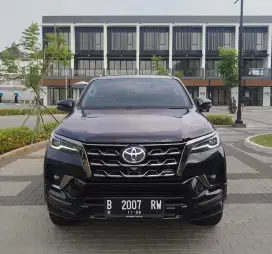 Mobil gagah keren