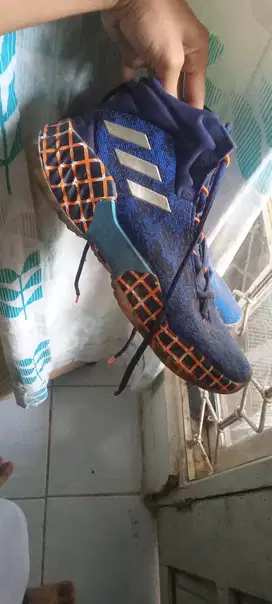 SEPATU BASKET ADIDAS PORZINGNIS ORI JARANG DIPAKAI MULUS