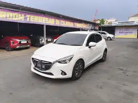 KREDIT DP 3 JT MAZDA 2 SKYACTIVE 1.5 MATIC 2016 FACELIFT