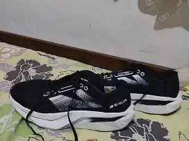 New Balance no 42 black on white original langka