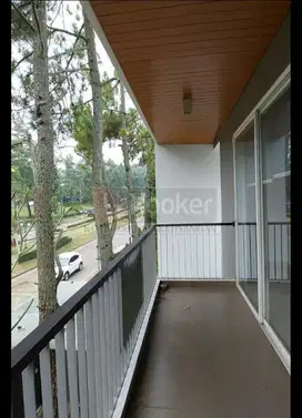 Dijual Rumah 2 Lantai, Bagus & Mewah, di Komplek Pondok Hijau,Bandung