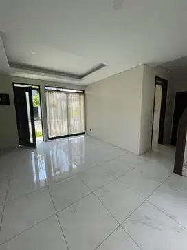 Desain Ori Developer, Rumah Cakep Di Kota Baru Parahyangan, Bandung