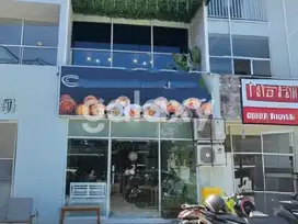 RUKO STRATEGIS DEWI SRI LEGIAN BADUNG, BALI
