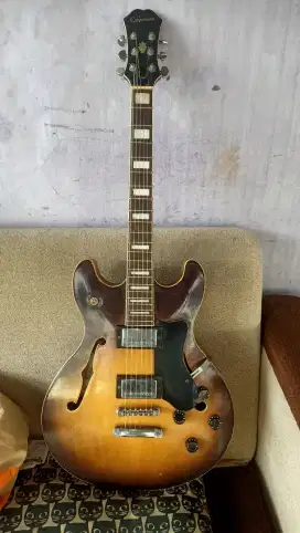 Gitar epiphone hollow body custom