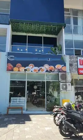 Ruko Strategis Ramai Dewi Sri Legian Bali