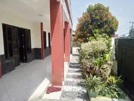 Jual Rumah Bersih & Terawat di Pinggir Jalan Raya Padalarang Cisarua