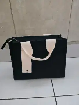 Tas marhen preloved