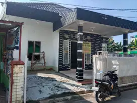 DIJUAL RUMAH SIAP HUNI HOOK PERINDUSTRIAN 1 SUKARAMI PALEMBANG