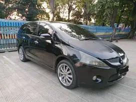 Dijual Mitsubishi Grandis MVC 2.4 AT