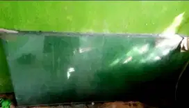 Kaca tebel 10 mili