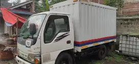 Truk Box Isuzu NKR 55 tahun 2015