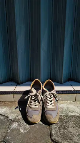 Jual Sneakers NB 620