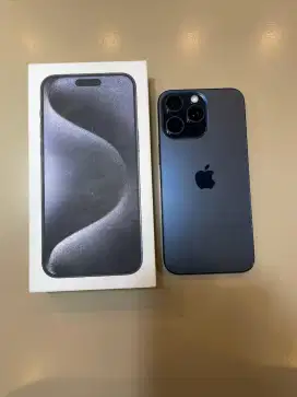 JUAL SECOND iPhone 15 pro max 256Gb hitam titanium garansi resmi iBox