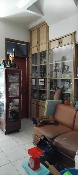 Rapi dan Terawat, Dijual Rumah Cantik Di Area Tenang Pasadena, Bandung