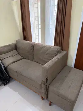 Furniture Rumah Bekas Sofa, Meja TV, Rak TV, Baby Chair