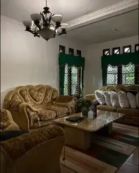 DIJUAL CEPAT  RUMAH GANDARIA  JAKARTA SELATAN