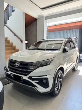 Toyota Rush GR matic 2022 KM 25 rb