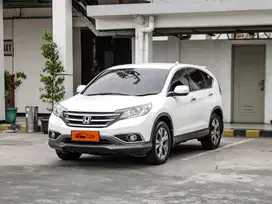 Crv prestige 2.4 AT putih 2013