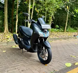 Yamaha Lexi 125 VVA MULUSSS Pajak Hidup Panjang Surat Lengkap