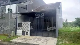 RUMAH MINIMALIS ARAYA, GREENWOOD GOLF SEMI FURNISHED, DEKAT  BINUS