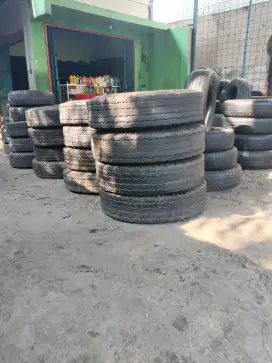 Jual ban luar truk bekas r16 dan ban luar truk r14