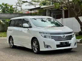 TERMURAH NISSAN ELGRAND 3.5 HWS AT 2011 PUTIH