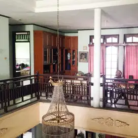 Rumah besar fully furnished siap huni di pondok kelapa jakarta timur