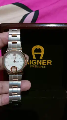 Jam tangan Aigner masih mulus dan bagus jarang dipakai