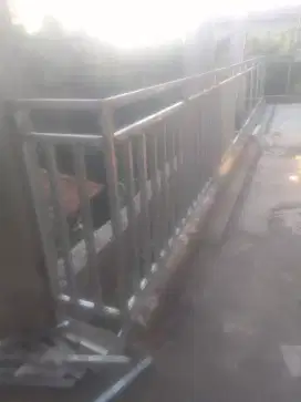 Tukang las ristik panggilan