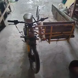 Menjual becak barang
