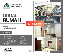 Rumah dijual cepat di Komplek Antapani Kota Bandung super strategis