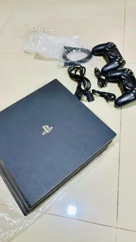 Ps 4 pro 1 tb Ori