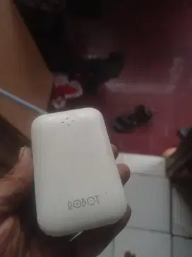 Power bank Robot rt7300