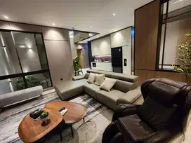 Kazumi The Zora BSD, Rumah Mewah 3 Lantai