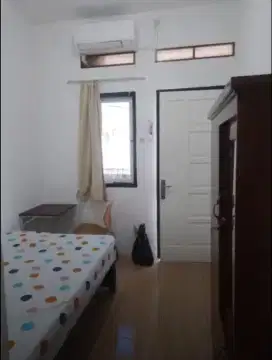 Kos Kos Kosan Kosan