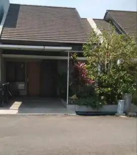 TERMURAH! DISEWAKAN RUMAH TERAWAT 2 LT ANTAPANI BISA UNTUK KANTOR