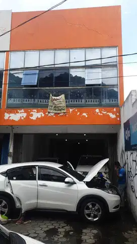 Dijual Ruko Strategis Siap Huni di JALAN AHMAD YANI UTARA 90, POLOWIJE
