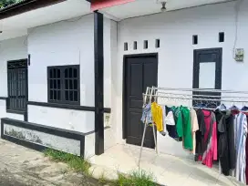 Rumah 100M Di jual