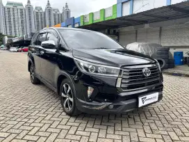 Toyota Kijang Innova 2.4 Venturer AT Diesel Facelift 2TV 2021 Km 50rb
