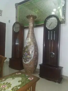 Jam junghans dan jam keizle buatan Jerman dan guci 2.5 meter