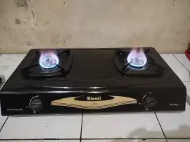 Kompor Gas merk Rinnai Siap Pakai Komplit harga 450 ribu aja
