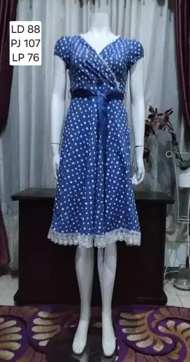 Dress polkadot katun renda
