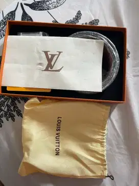 Sabuk pria asli LV