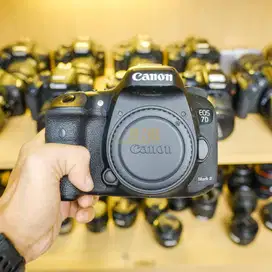 Canon 7D II Body Only No Box SC 39RB Mulus
