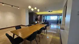 Di Sewakan  Apartemen Grand Tropic Tomang Jakarta Barat Full Furnished