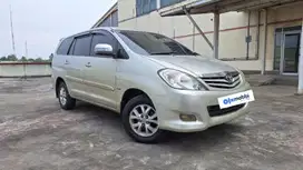PROMO Low Angsuran Toyota Kijang Innova 2.0 G Luxury-AT 2011 3CR