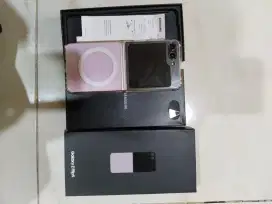 SAMSUNG FLIP 5 8/512